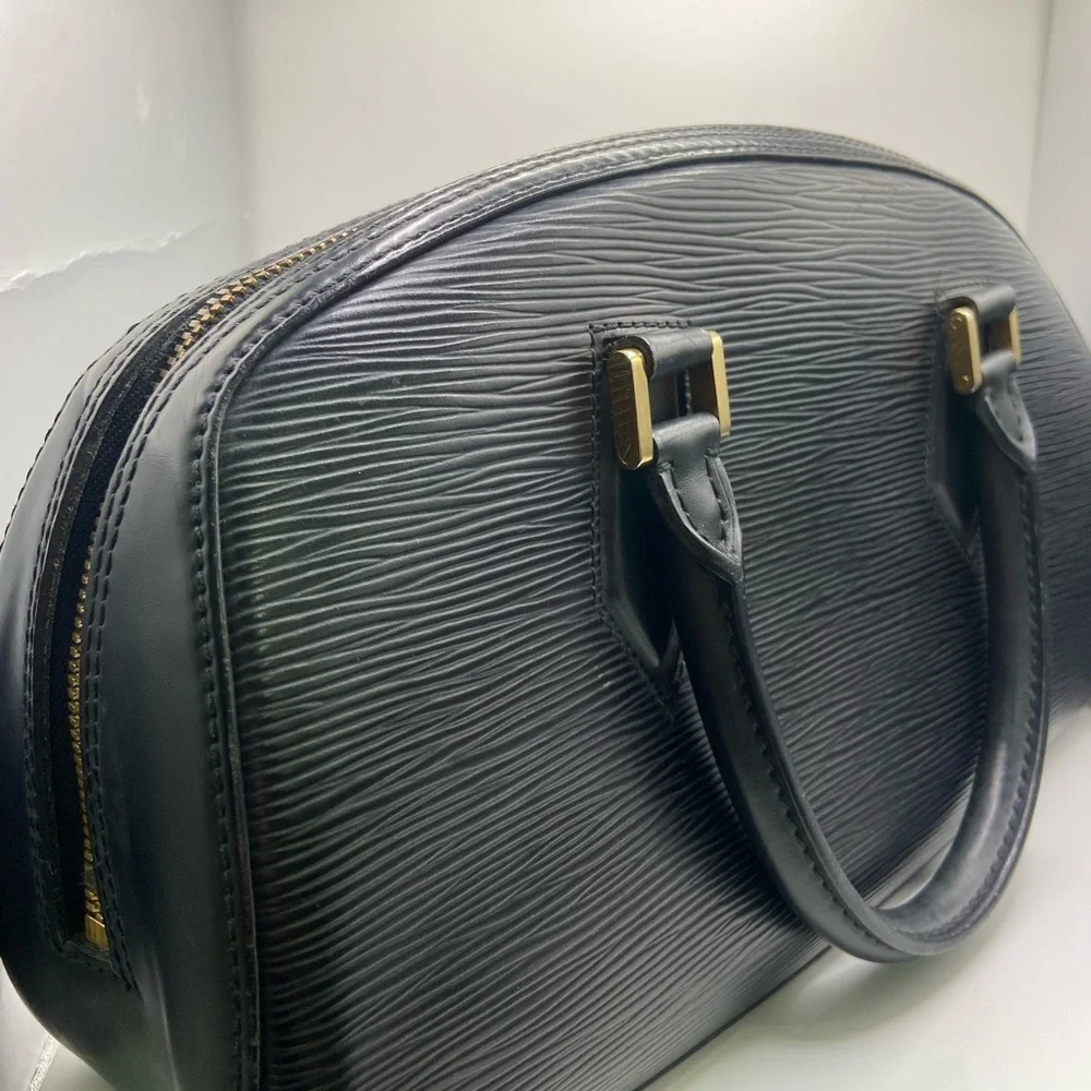 Louis Vuitton Epi Jasmine Leather Handbag VINTAGE